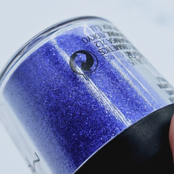 MAC Cosmetics Crystalled Purple Glitter - Picture 3 of 4